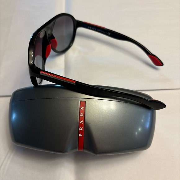 Authentic Men’s Prada Black And Red Prada Glasses - Picture 3 of 11